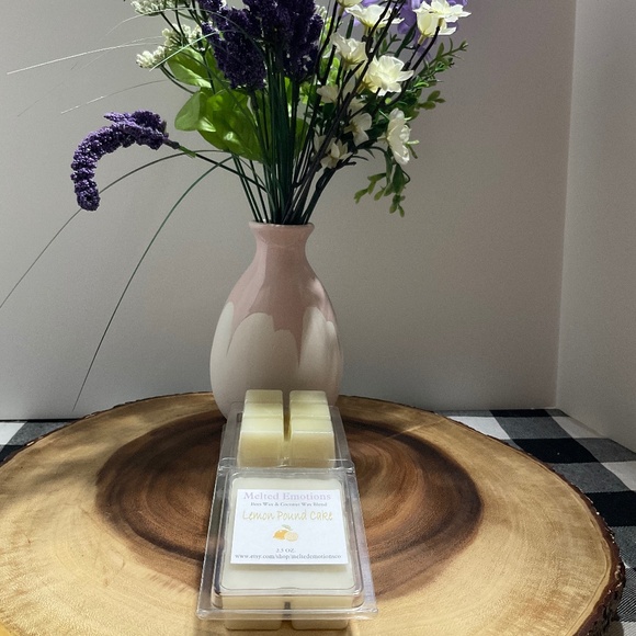 handmade lemon pound cake wax melt - Picture 5 of 7